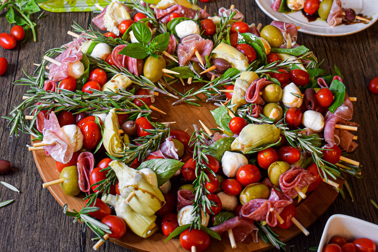 How To Make A Fun & Festive Antipasto Holiday Wreath | Pure Flavor®