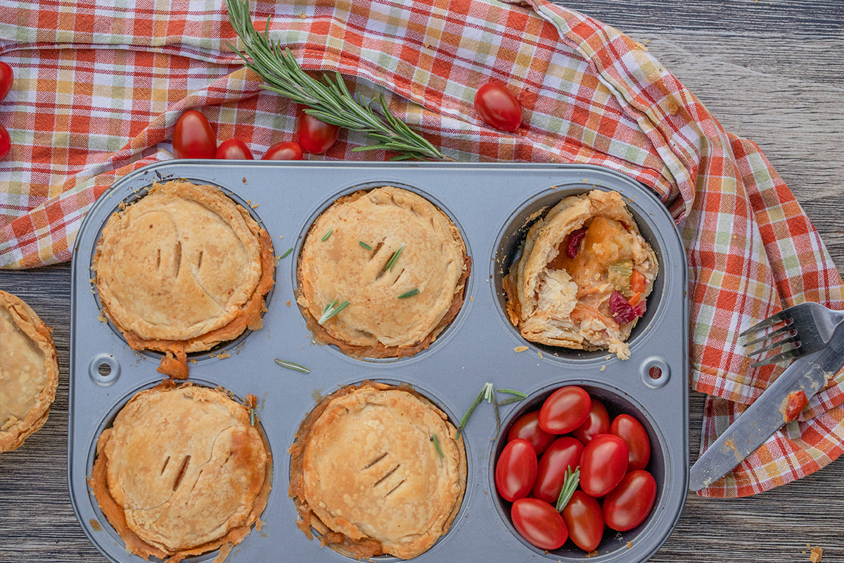 Perfect Turkey Pot Pie in the Dash Mini Pie Maker 